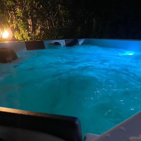 Villa Dettori San Teodoro  Exteriör bild