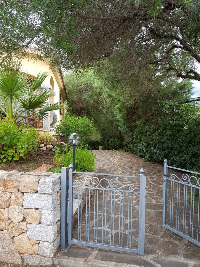 Villa Dettori San Teodoro  Exteriör bild